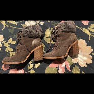 UGG heeled boot